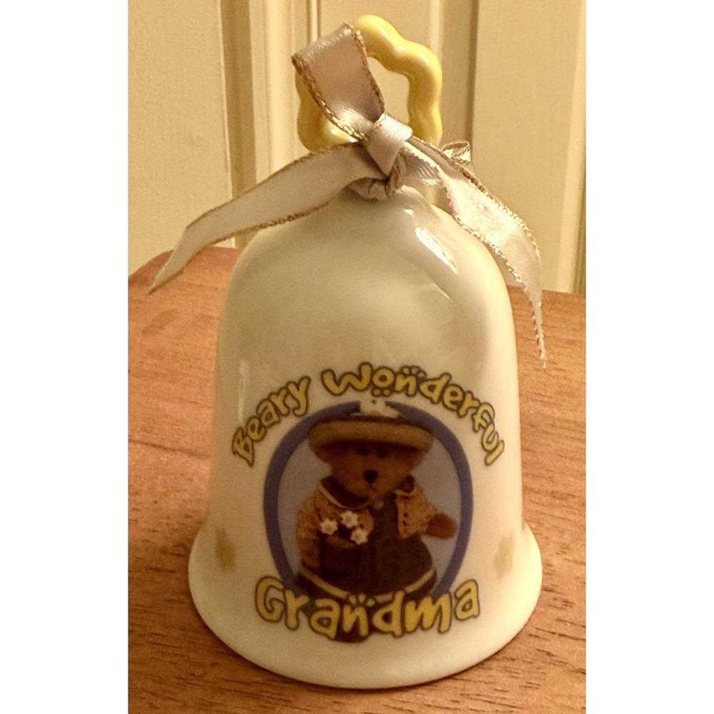 Boyd's Bears 2004 beary wonderful grandma Bell.